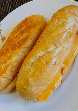 ツナ＆チェダーチーズのホットサンド-レシピのメイン写真