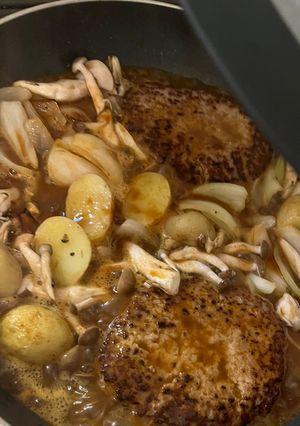 煮込みハンバーグ　デミソース-レシピのメイン写真
