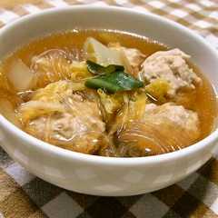 รูปของ やわらか肉だんごと春雨で和風スープ☆