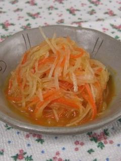 大根とにんじんの細切りサラダ【ナムル風】-レシピのメイン写真