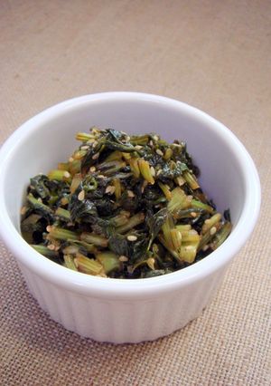 カブの葉っぱの酢っぱ醤油炒め♪-レシピのメイン写真
