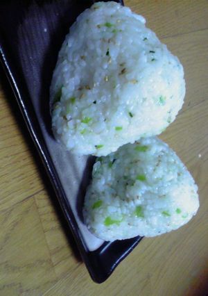 油なし！お弁当に大根葉のおにぎり-レシピのメイン写真