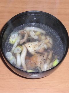 節約☆余った鳥皮でこくうま中華スープ-レシピのメイン写真