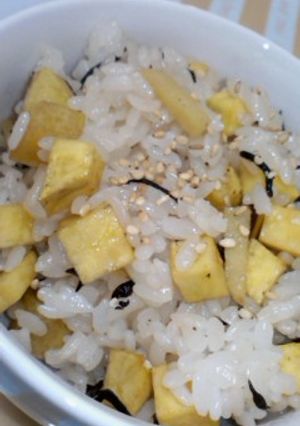 さつまいもごろごろ*炊きこまずご飯-レシピのメイン写真