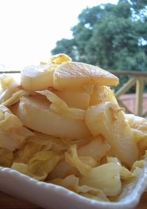 焼き大根とキャベツの梅しょうが煮-レシピのメイン写真
