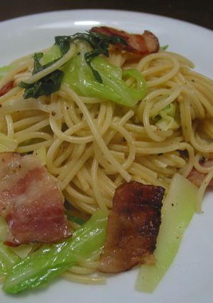キャベツパスタ (ブロッコリーの芯入り)-レシピのメイン写真