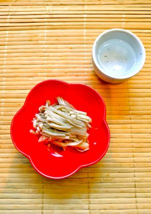 😊材料２つで簡単♪えのきの昆布締め😊-レシピのメイン写真