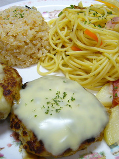 豆腐と肉のハーフハーフハンバーグ♪-レシピのメイン写真