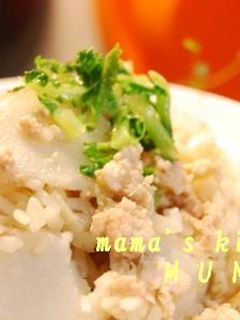 里芋と鶏そぼろの炊き込みご飯♪-レシピのメイン写真