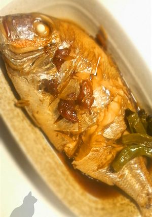 キッチンペーパーで*まるごと鯛の煮付け*-レシピのメイン写真