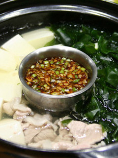 わかめたっぷり韓国風湯豆腐-レシピのメイン写真
