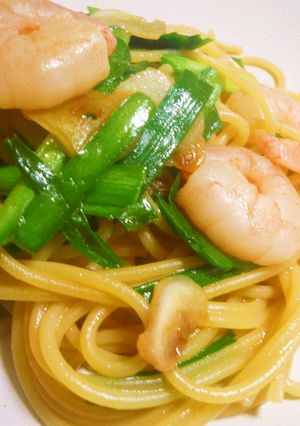 ✿海老とニラのにんにく醤油パスタ✿-レシピのメイン写真