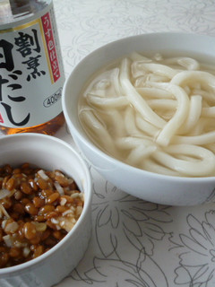 1人ランチにオススメ♪納豆うどん。-レシピのメイン写真