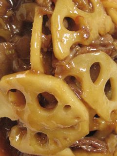 基本おかず♪レンコンと豚肉の甘辛炒め-レシピのメイン写真