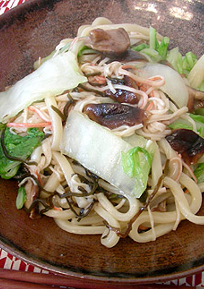 はくさいと塩昆布の焼きうどん-レシピのメイン写真