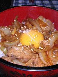 『万能だれ』を使った豚丼-レシピのメイン写真
