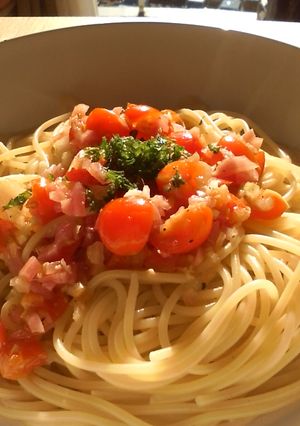 冷製にもできるトマトのさっぱり簡単パスタ-レシピのメイン写真