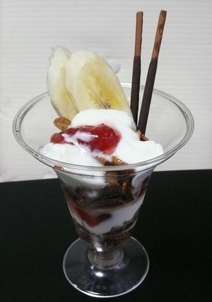 チョッパヤ♪なんちゃってパフェ-レシピのメイン写真