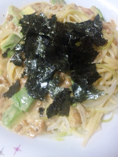 アボカド納豆ツナマヨパスタ☆ゴマ風味-レシピのメイン写真