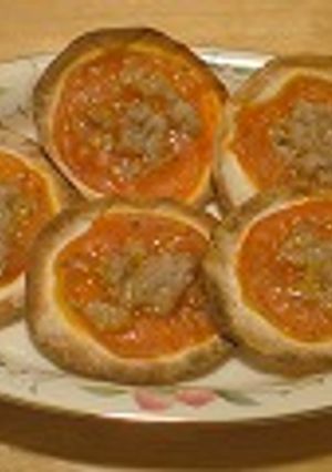 餃子の皮で簡単おつまみ(2)一口ピザ-レシピのメイン写真