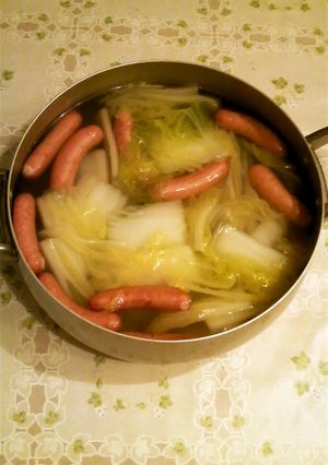 調味料は塩だけ♪白菜とソーセージの煮込み-レシピのメイン写真