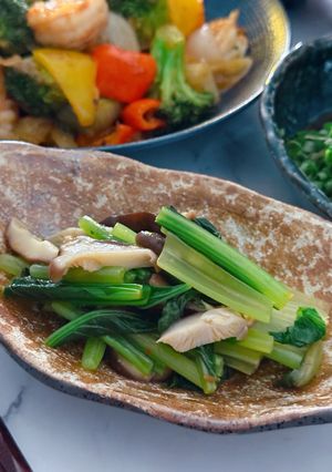小松菜としいたけの豆板醤ナムル-レシピのメイン写真