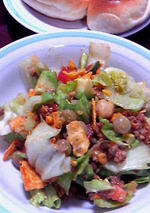野菜がたくさん摂れる☆タコサラダ-レシピのメイン写真