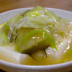 รูปของ 豆腐と焼きなすのあんかけ