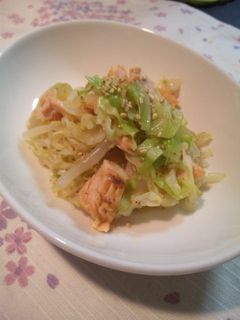 キャベツと鮭のサラダ-レシピのメイン写真