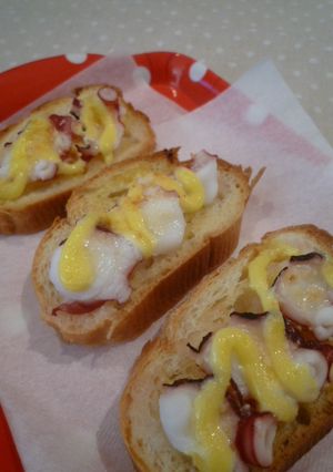 タコのガーリックトースト-レシピのメイン写真