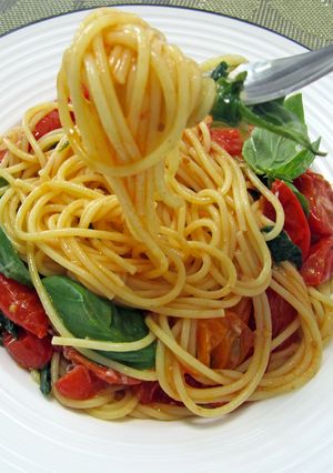イタリアマンマ風トマトパスタ-レシピのメイン写真