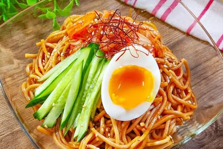 さっぱりズルズル~韓国ざるそばビビン麺