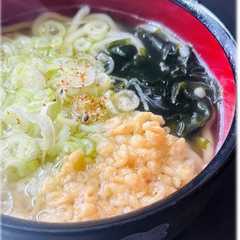 รูปของ お出汁がやさしいほっこりうどん♡