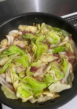 キャベツとコンビーフのソース炒め-レシピのメイン写真