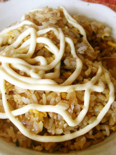 主婦の一人ランチ!簡単卵チャーハン!-レシピのメイン写真