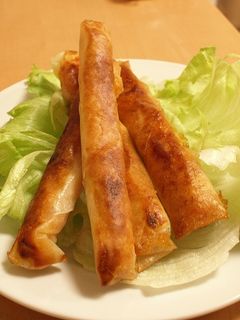 柿と生ハムのエスニック春巻き-レシピのメイン写真