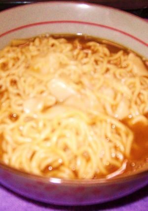 ☆袋麵のワンタンメンDEカレーラーメン☆-レシピのメイン写真