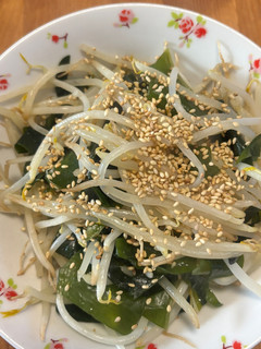 もやしとわかめのごま油炒め-レシピのメイン写真