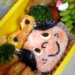 รูปของ ぜんまいざむらい☆簡単キャラ弁当!!
