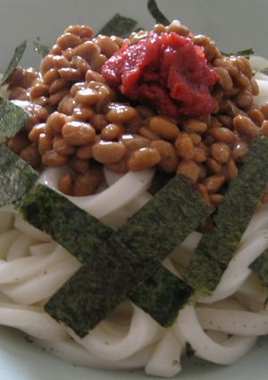 超簡単！！梅納豆うどん-レシピのメイン写真