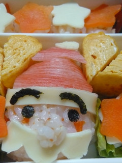 クリスマス サンタのキャラ弁-レシピのメイン写真
