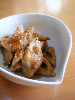 *レンコンのたっぷり胡麻あえ*-レシピのメイン写真