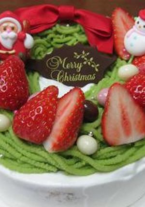 抹茶モンブランでクリスマスリースのケーキ-レシピのメイン写真