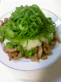サッパリおつまみ!鶏皮ピーマンおろしのせ-レシピのメイン写真