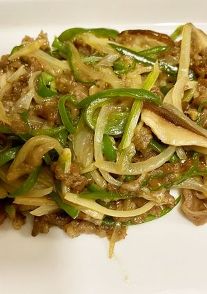 青椒牛絲　牛肉とピーマンの千切り炒め-レシピのメイン写真