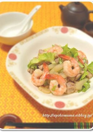 旨いよ！鶏もも肉と海老のセロリde塩炒め-レシピのメイン写真