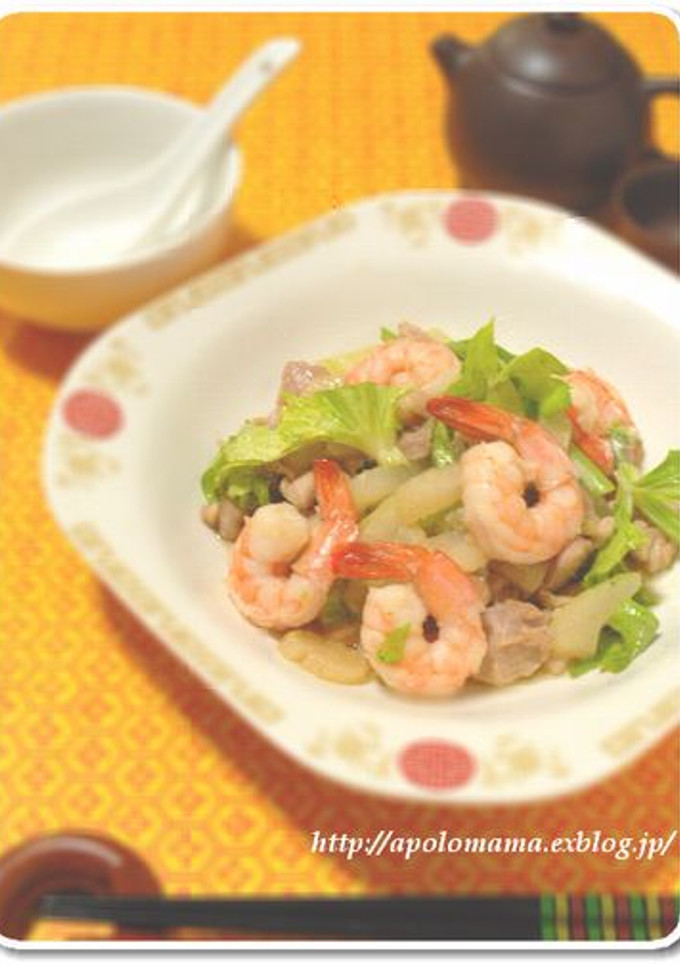 旨いよ！鶏もも肉と海老のセロリde塩炒め-レシピのメイン写真