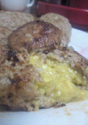 ハンバーグinカレークリームソース-レシピのメイン写真