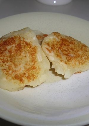 離乳食中期 じゃがさっさチーズ焼き饅頭☆-レシピのメイン写真