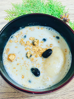 黒豆の豆乳ぜんざい 玄米餅で♪-レシピのメイン写真